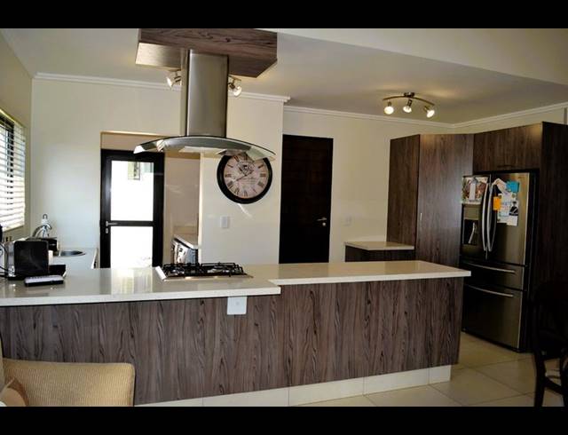 3 BEDROOM PROPERTY TO RENT IN COPPERLEAF ESTATE